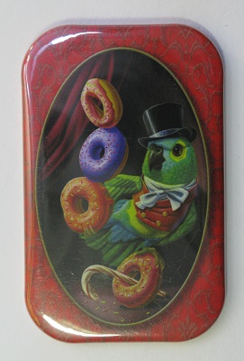 Magnet « le perroquet aux donuts » (68x45mm) 5€